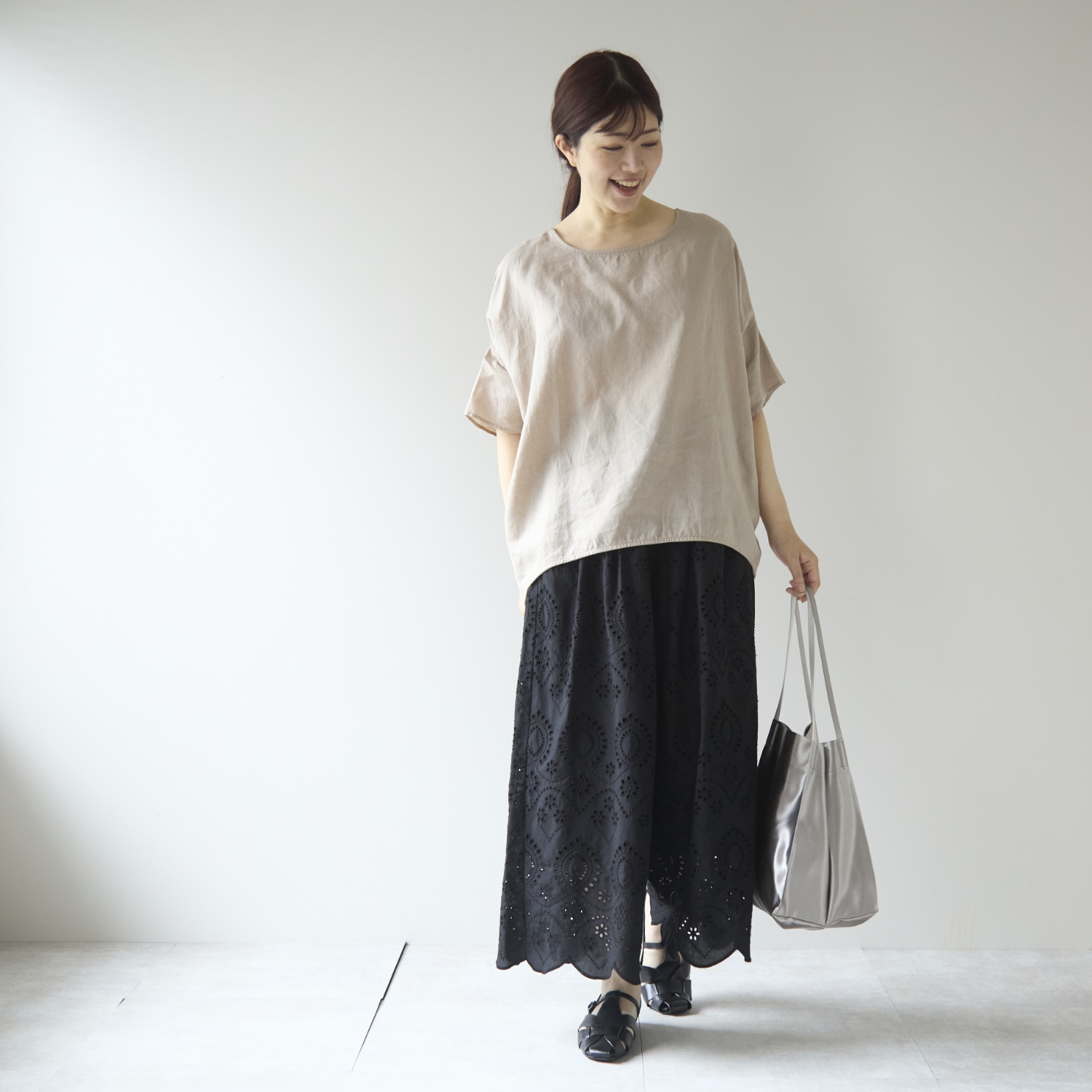 Kilka/スカート見えする綿レースのワイドパンツ